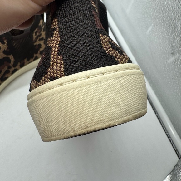 Rothy’s The Chelsea Wildcat Sneaker Boot Cheetah Leopard Print Size 10 - Picture 4 of 16